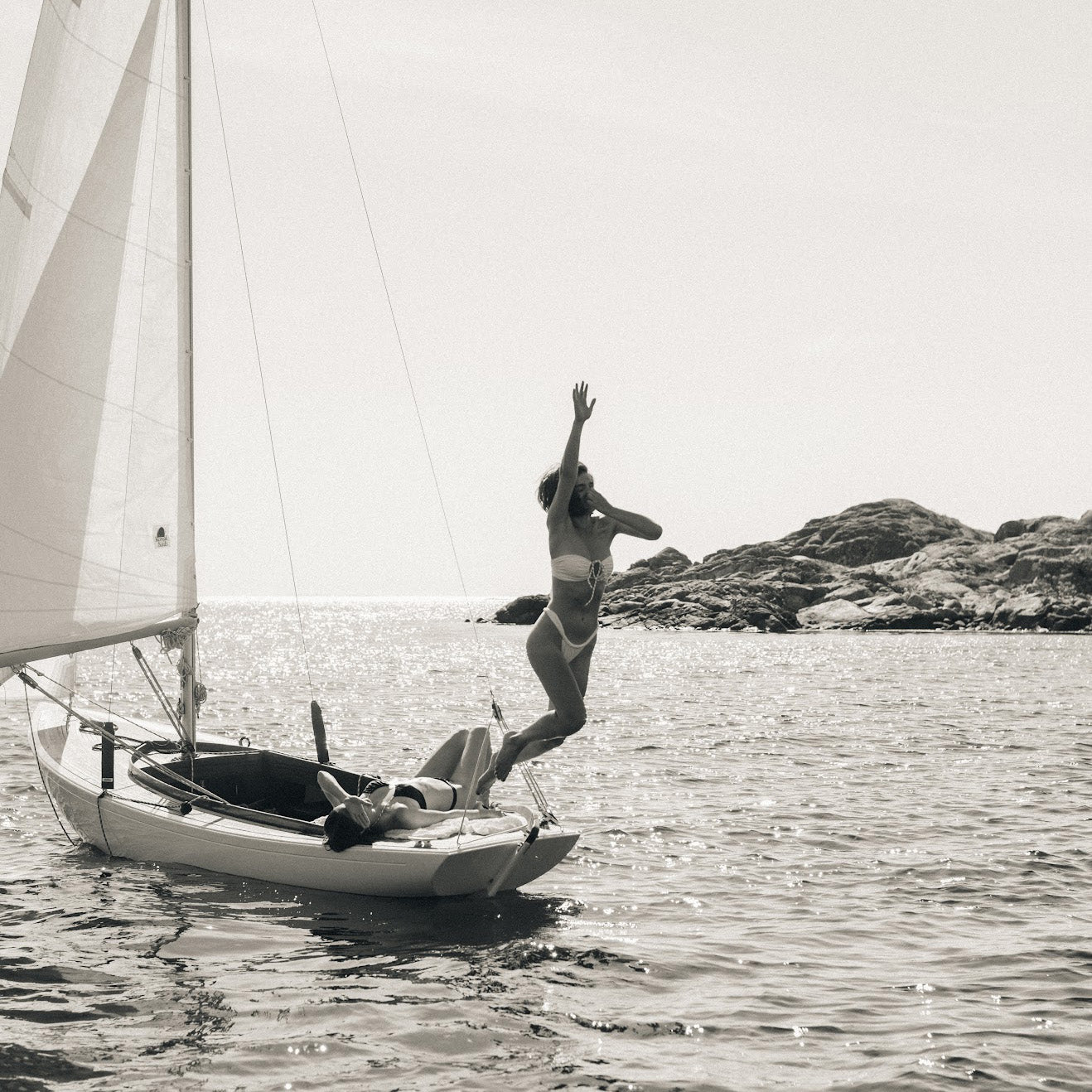 Seaquelle - Scandinavian high quality clothing and swimwear.